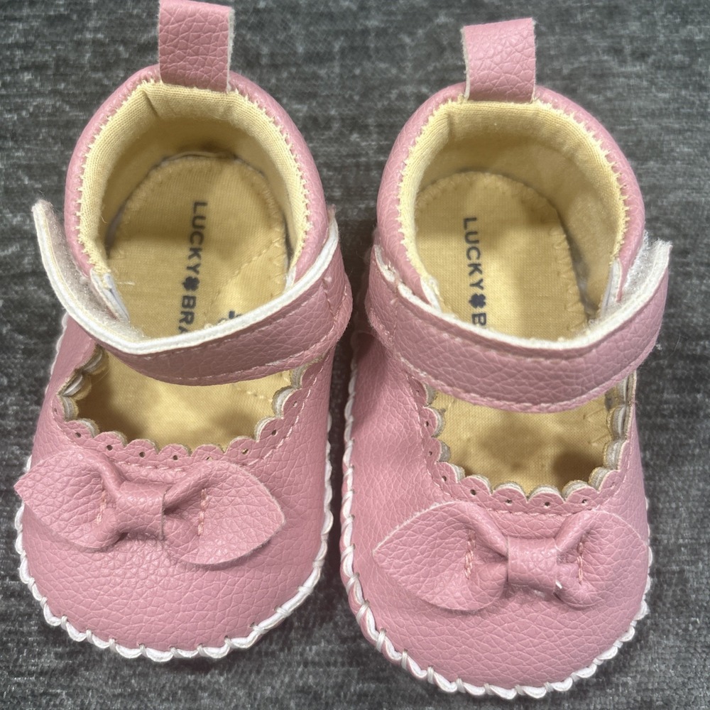 LUCKY BRAND INFANT GIRLS MARY JANE CRIB SHOES w/BOW. 0-3M SZ 1